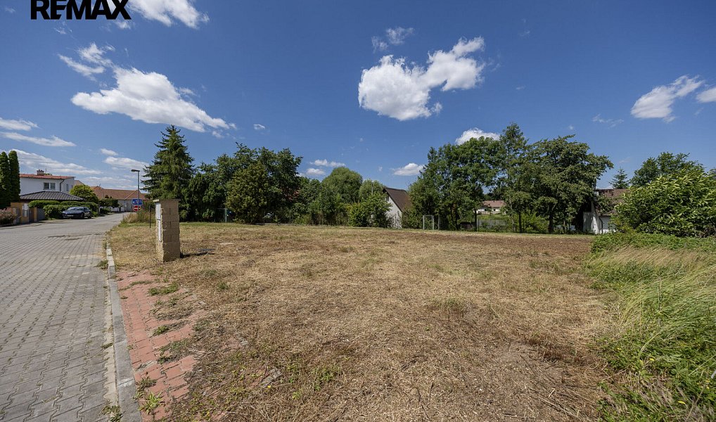 Prodej stavebního pozemku 695 m², Praha – náhled fotky 5