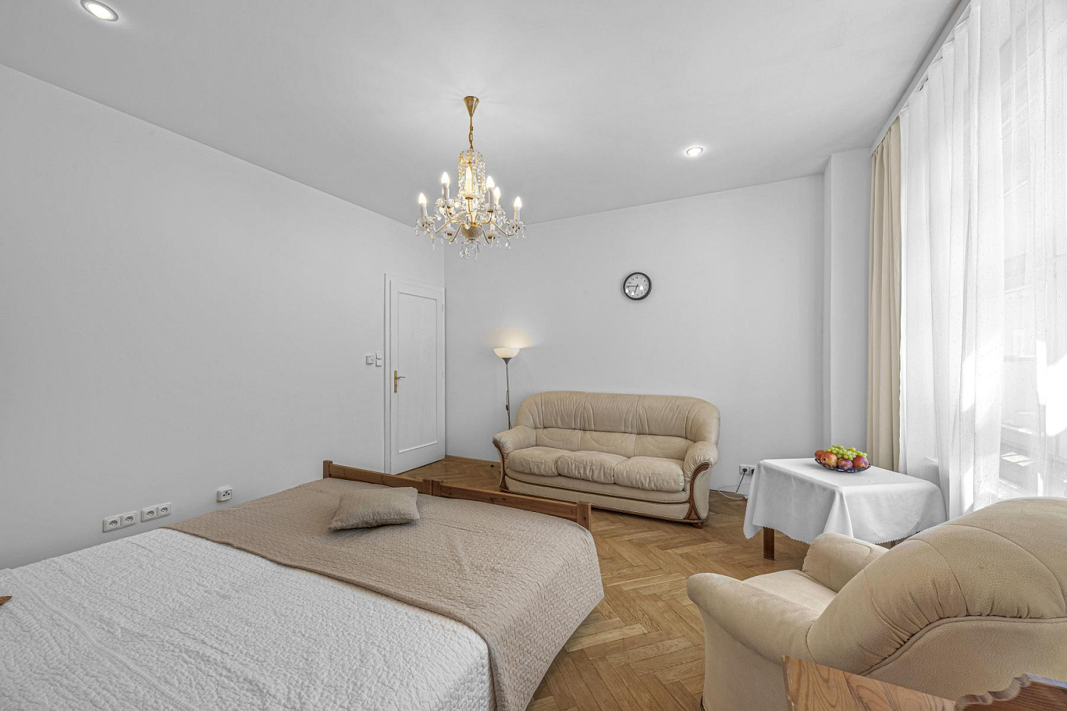 Pronájem bytu 2+1 58 m² — photo 2