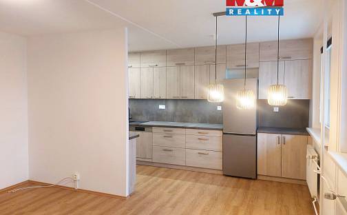 Pronájem bytu 3+1 79 m², Veslařská, Mělník