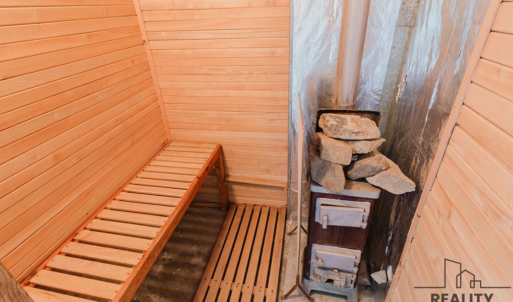 Prodej domu 200 m² s pozemkem 464 m², Ujčov – náhled fotky 3