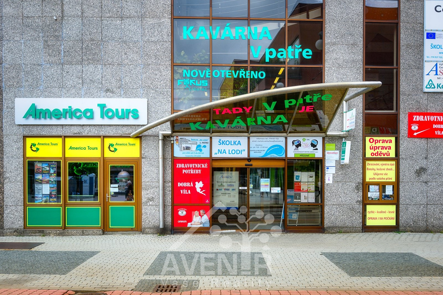 Pronájem kanceláře 45 m² – fotografie 2