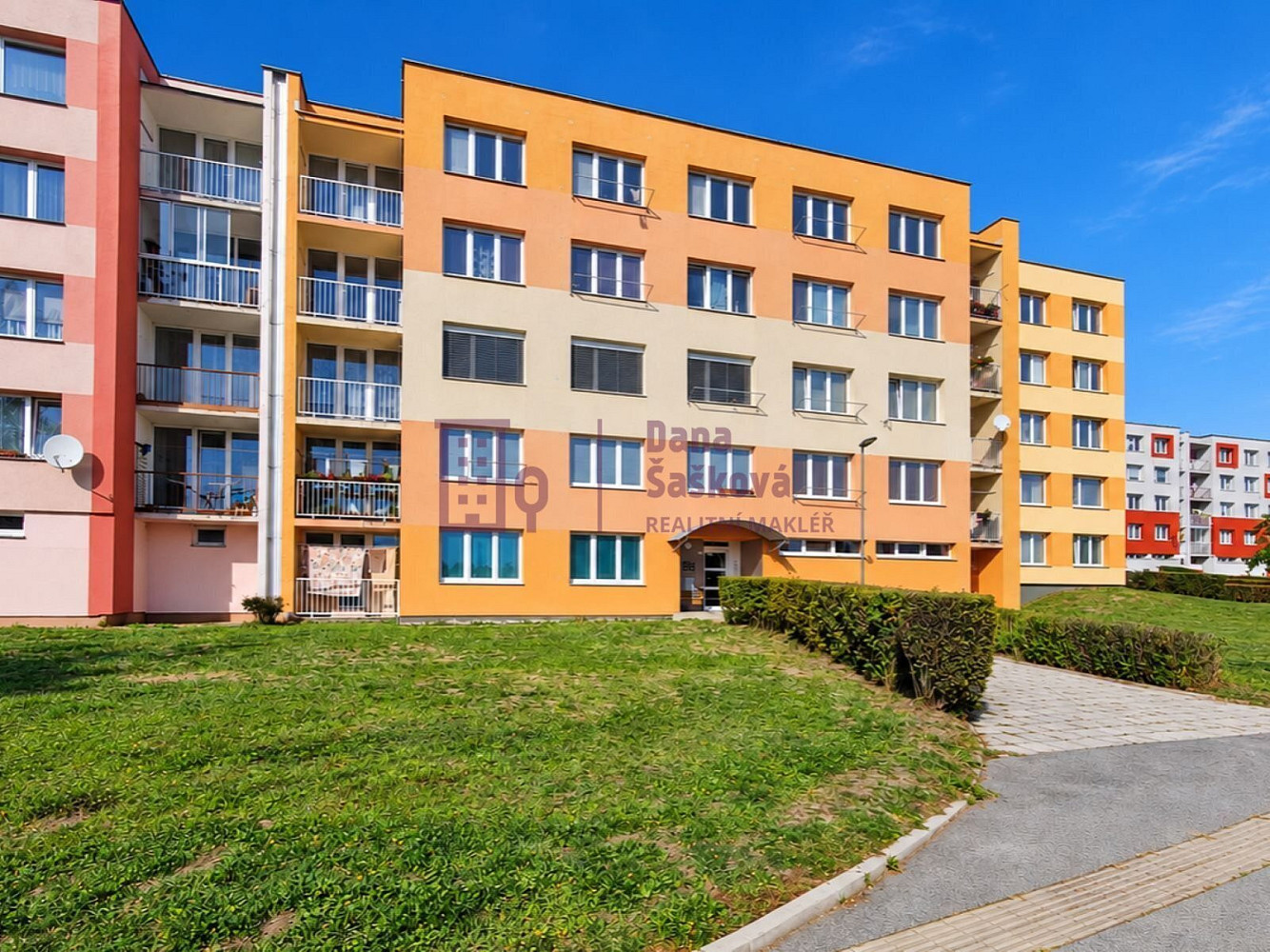 Pronájem bytu 1+1 44 m²