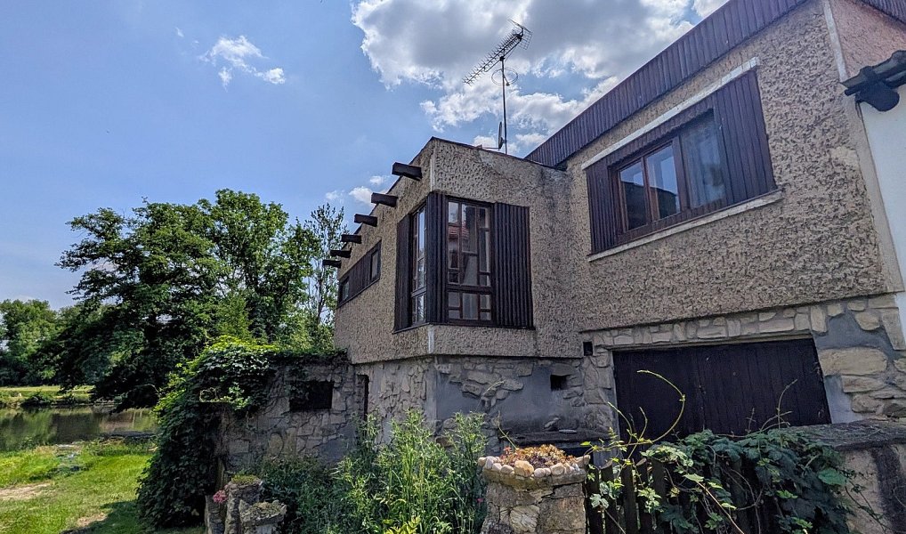 Prodej domu 130 m² s pozemkem 320 m², Brozany nad Ohří – fotka 1 z 15