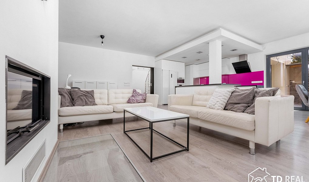 Prodej domu 228 m² s pozemkem 380 m², Brno – náhled fotky 3