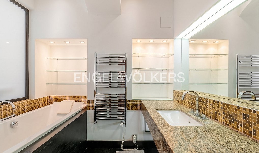 Pronájem bytu 2+kk 70 m², Praha – náhled fotky 9