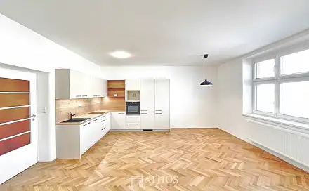 Pronájem bytu 2+kk 87 m²