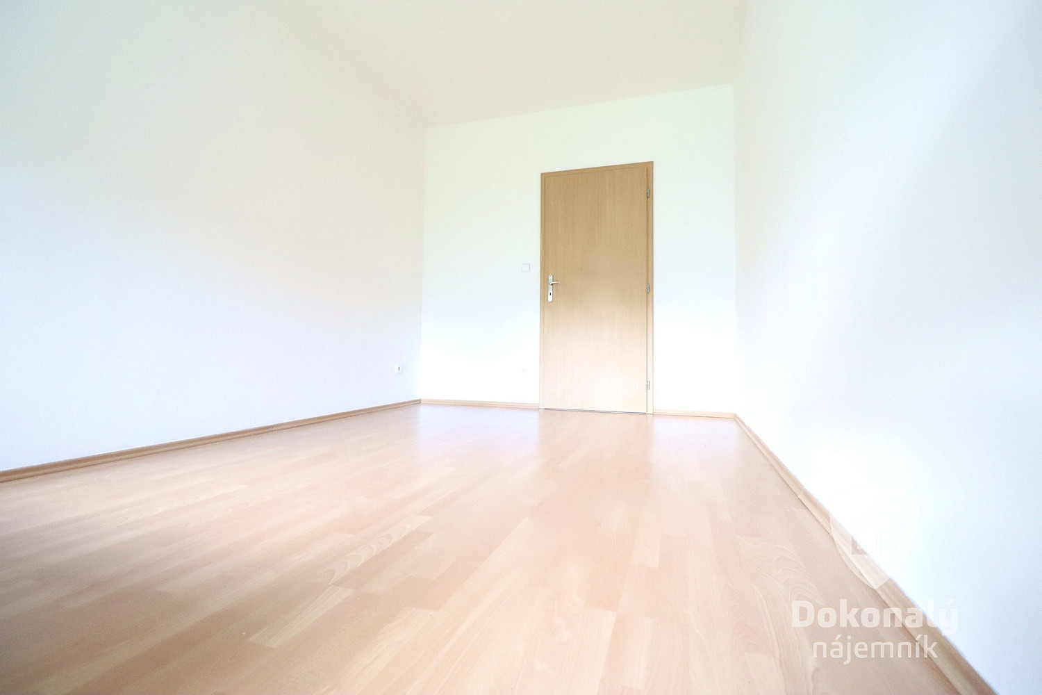 Pronájem bytu 2+kk 49 m² – fotografie 2