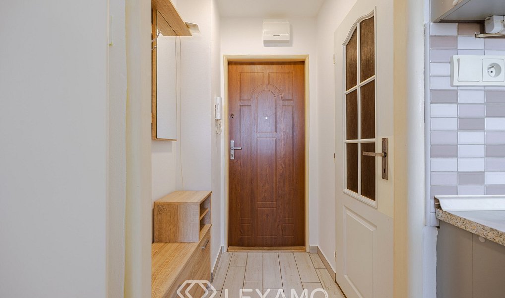 Pronájem bytu 1+kk 21 m², Znojmo – náhled fotky 6