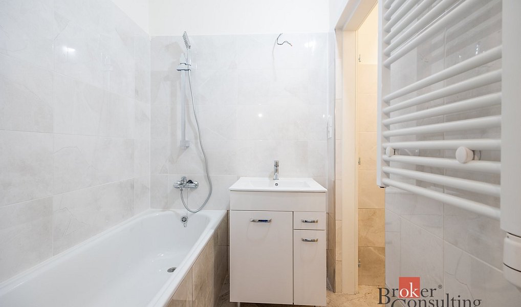 Prodej bytu 2+1 62 m², Praha – náhled fotky 13