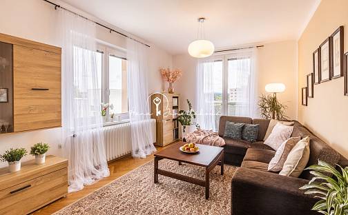 Prodej bytu 3+1 71 m², Třebízského, Trhové Sviny, okres České Budějovice