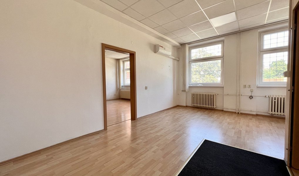 Pronájem kanceláře 98 m², Brno – náhled fotky 2