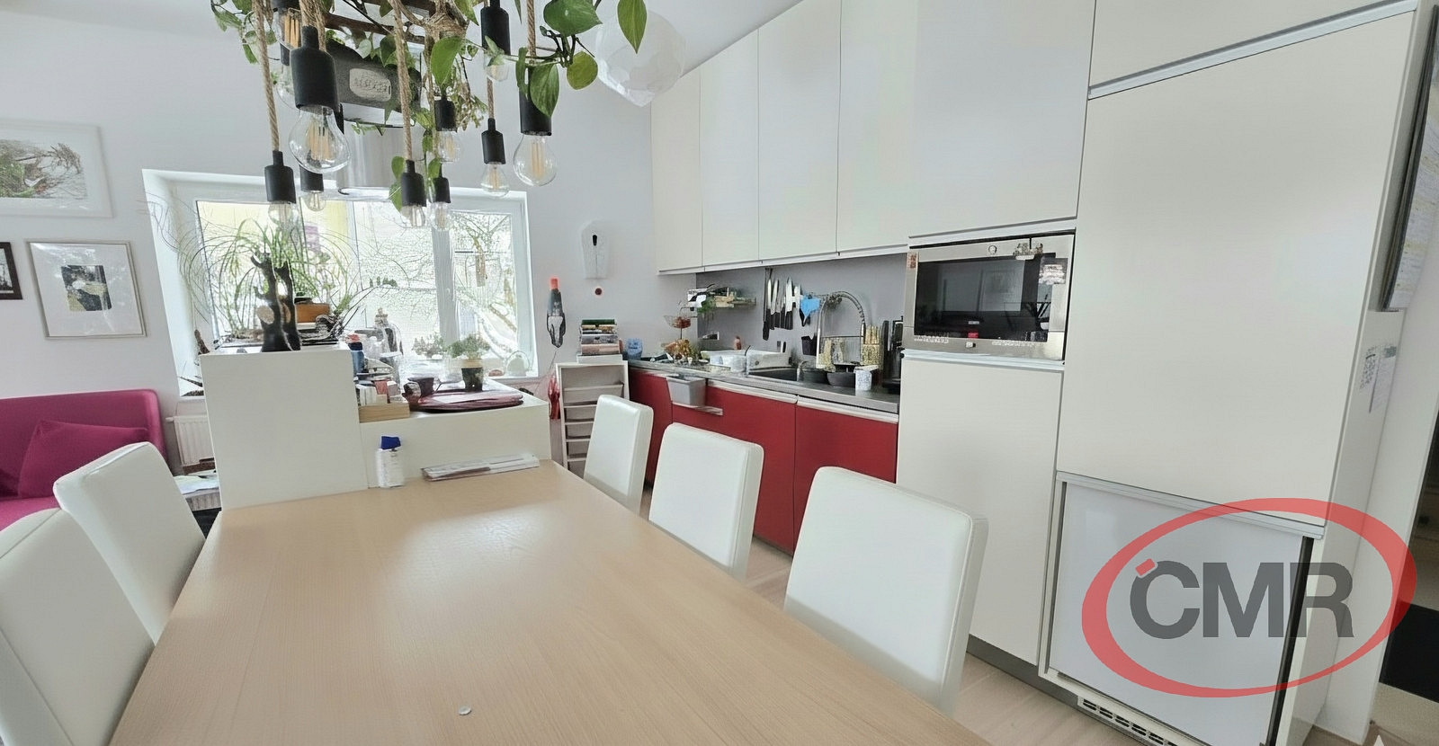 Pronájem domu 200 m² s pozemkem 534 m² – fotografie 4