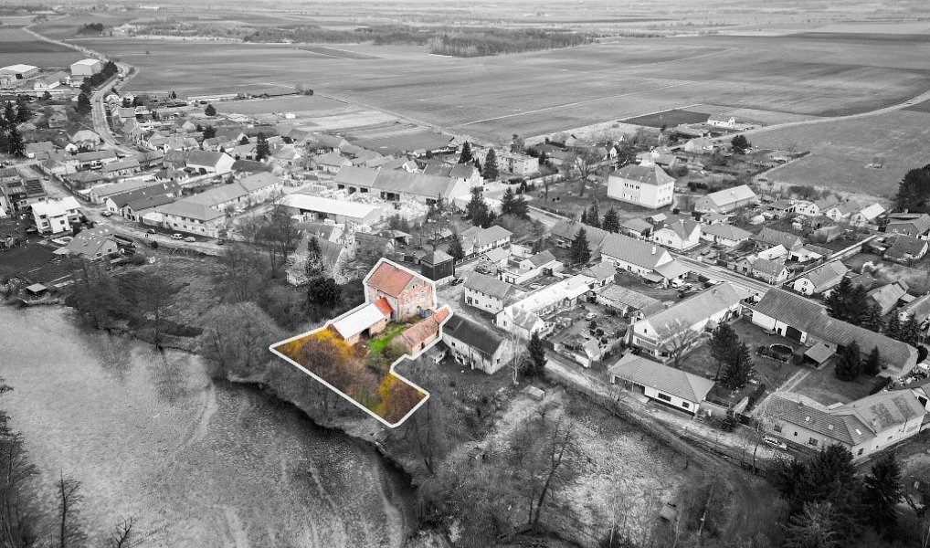 Prodej ubytovacího objektu 420 m², Hostín u Vojkovic – náhled fotky 10