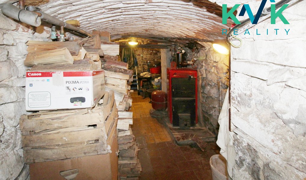 Prodej domu 110 m² s pozemkem 270 m², Chyňava – náhled fotky 24