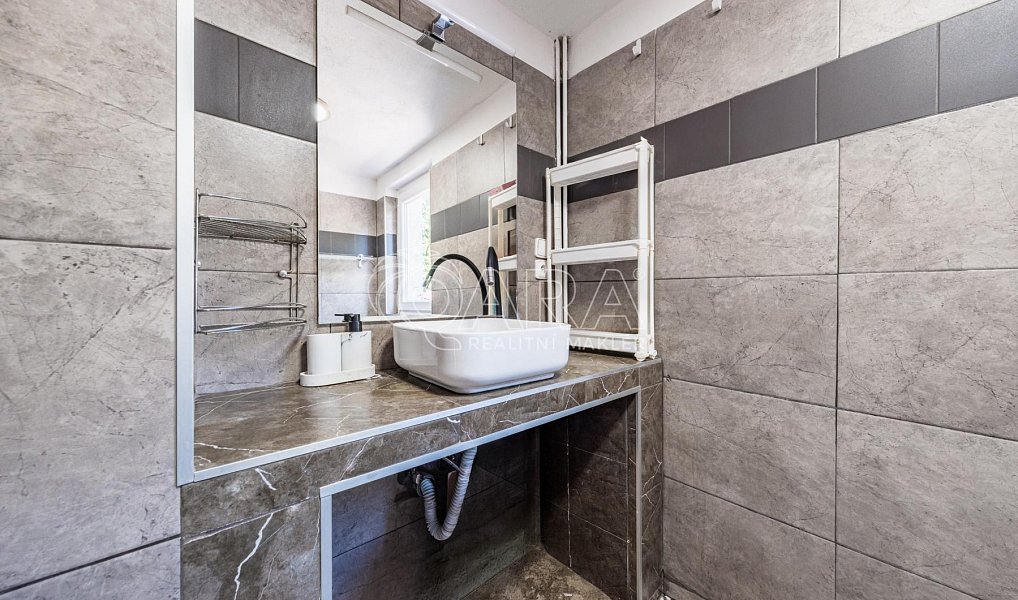 Prodej chaty/chalupy 120 m² s pozemkem 488 m², Černé Voděrady – náhled fotky 17