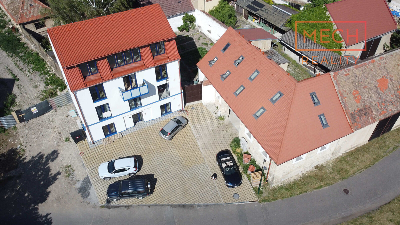 Pronájem bytu 1+kk 35 m²