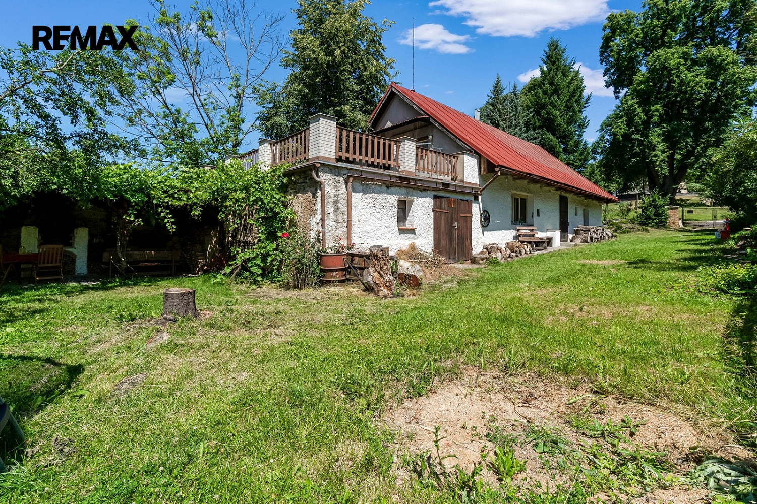 Prodej domu 250 m² s pozemkem 611 m²
