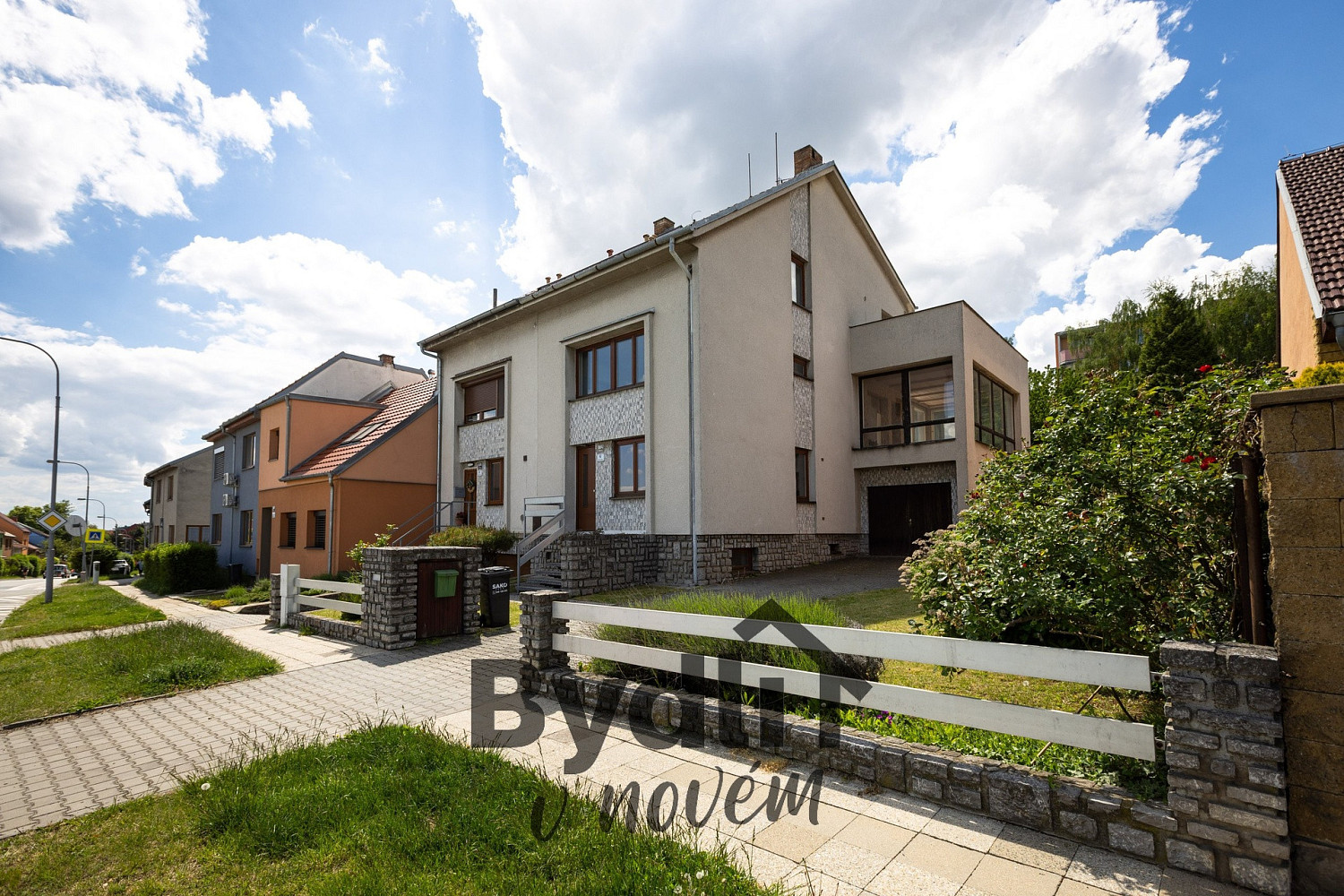 Prodej domu 265 m² s pozemkem 685 m²