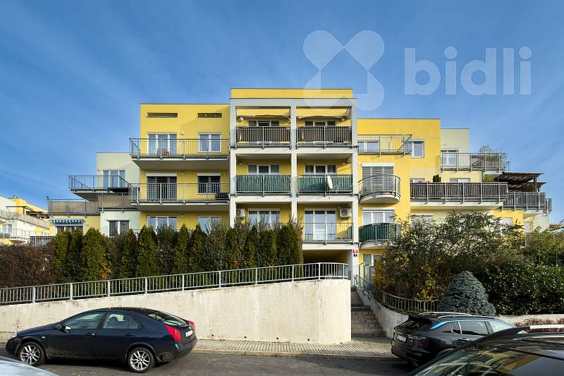 Prodej bytu 2+kk 65 m², Praha