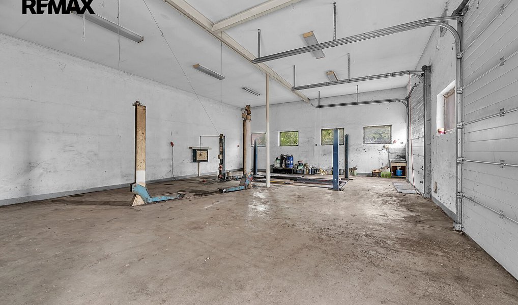 Prodej domu 265 m² s pozemkem 1 117 m², Církvice – náhled fotky 21