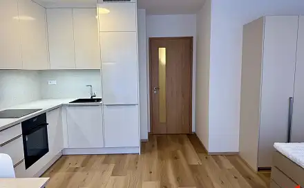 Pronájem bytu 1+kk 35 m²