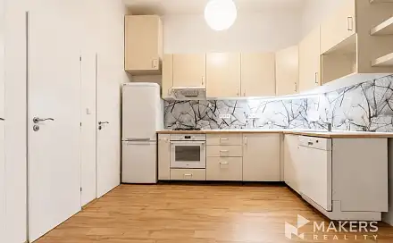 Pronájem bytu 2+1 54 m², Kovářská, Praha 9 - Libeň