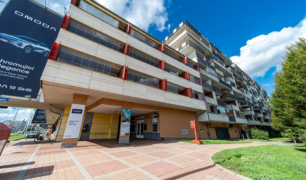 Prodej bytu 1+kk 33 m², Praha – náhled fotky 17