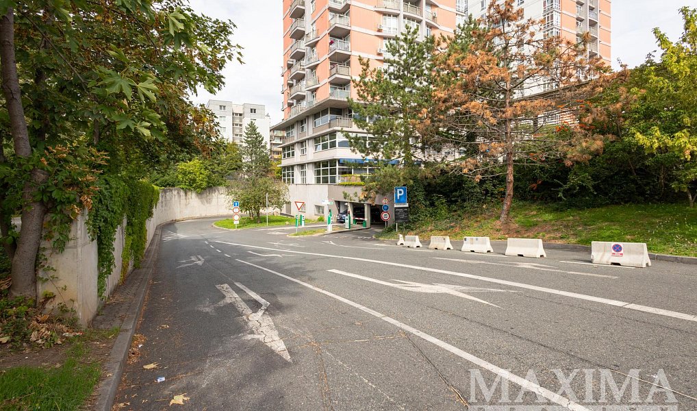 Prodej bytu 3+kk 79 m², Praha – náhled fotky 22