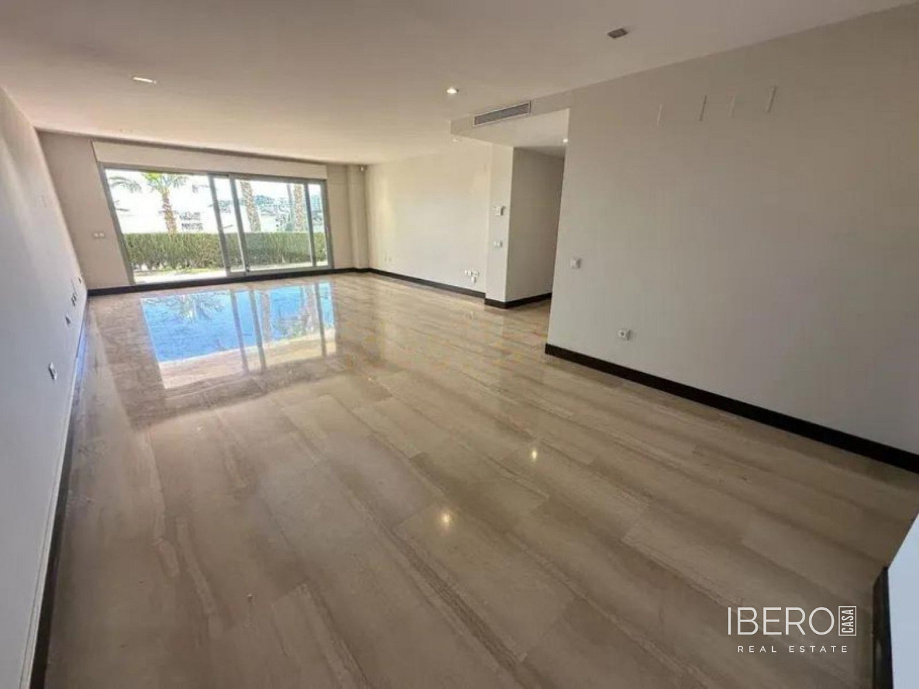 Piso 3+kk – Málaga, La Princesa, Carretera de Cádiz - Más