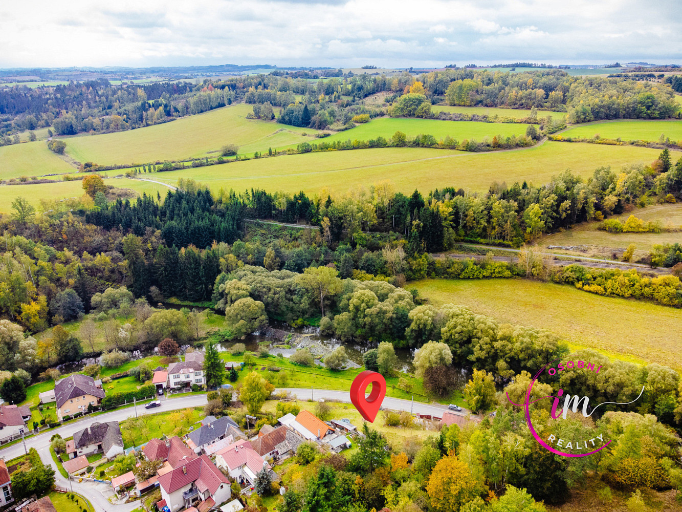 Prodej stavebního pozemku 745 m² – fotografie 2