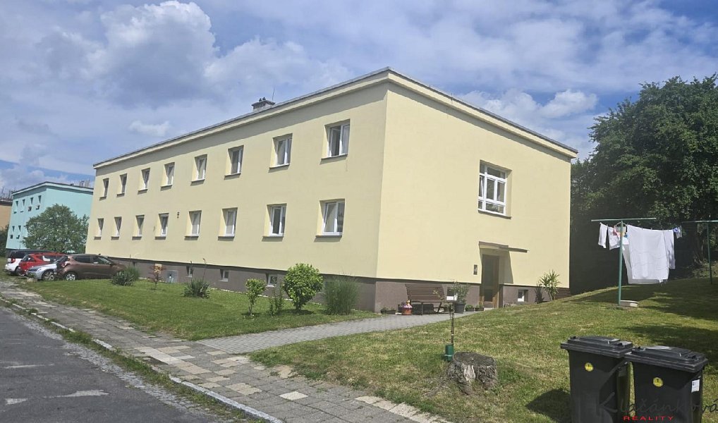 Prodej bytu 1+1 32 m², Zlín – fotka 1 z 6