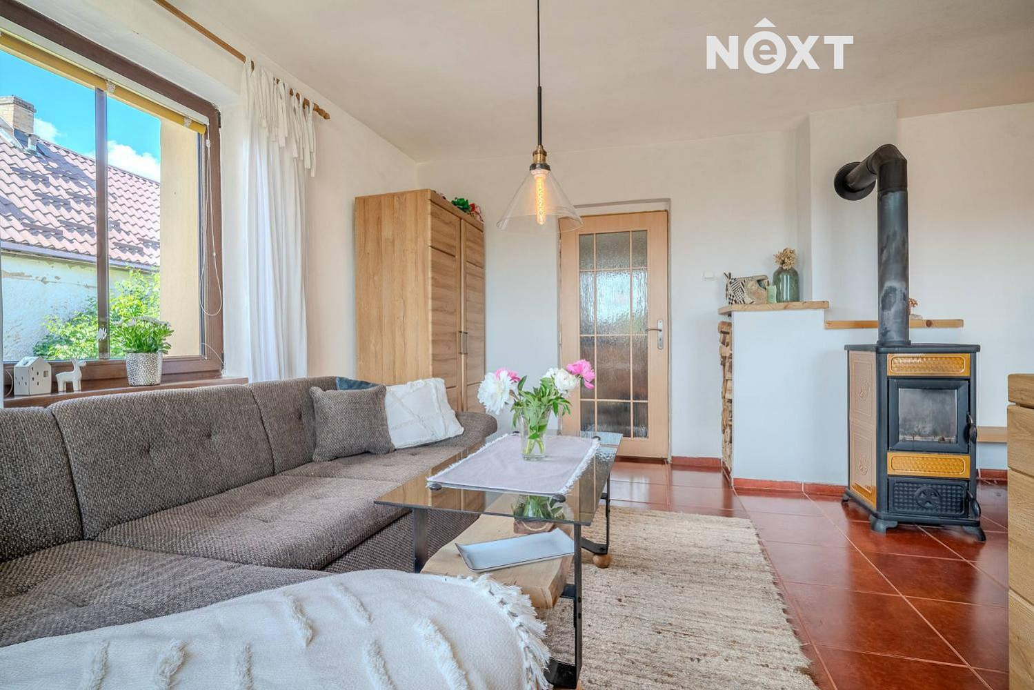 Prodej domu 136 m² s pozemkem 889 m² — photo 2