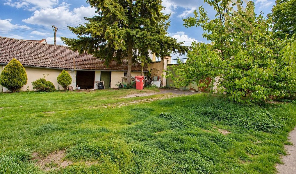 Prodej domu 220 m² s pozemkem 2 192 m², Mšené-lázně – náhled fotky 10