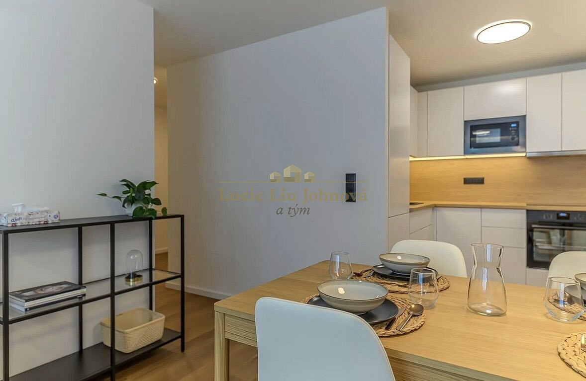 Prodej bytu 2+kk 42 m² – fotografie 3