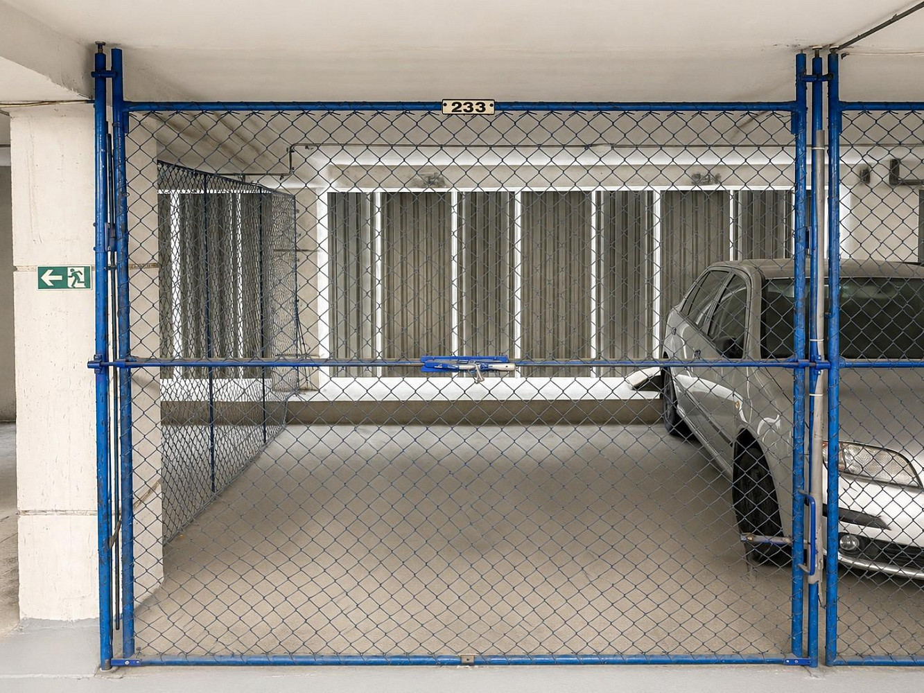 Prodej zabezpečeného garážového stání AUTOPARK Milevská, Praha 4