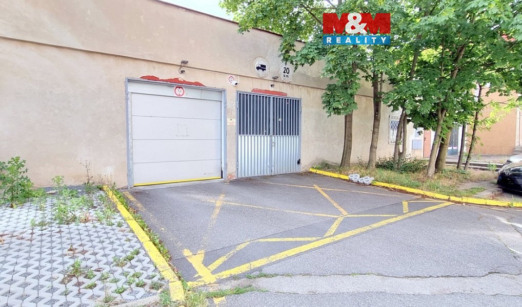 Prodej, garážové stání, DV, Praha 4 - Kamýk, ul. Ve Lhotce, Praha – fotka 1 z 6