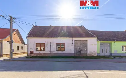 Prodej domu 160 m² s pozemkem 1 150 m², Hlavní, Pouzdřany, okres Břeclav