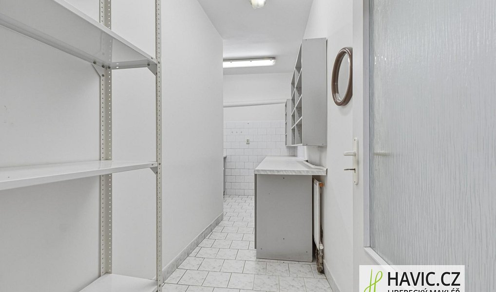Pronájem obchodních prostor 202 m², Liberec – náhled fotky 10