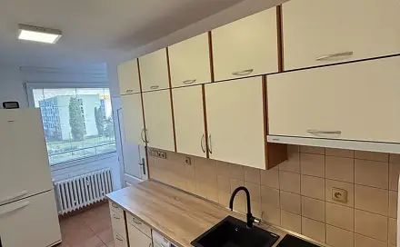 Prodej bytu 2+1 57 m², K Hájence, Sezimovo Ústí, okres Tábor
