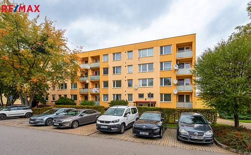 Prodej bytu 4+1 84 m², Na Rybníčkách, Pardubice - Černá za Bory