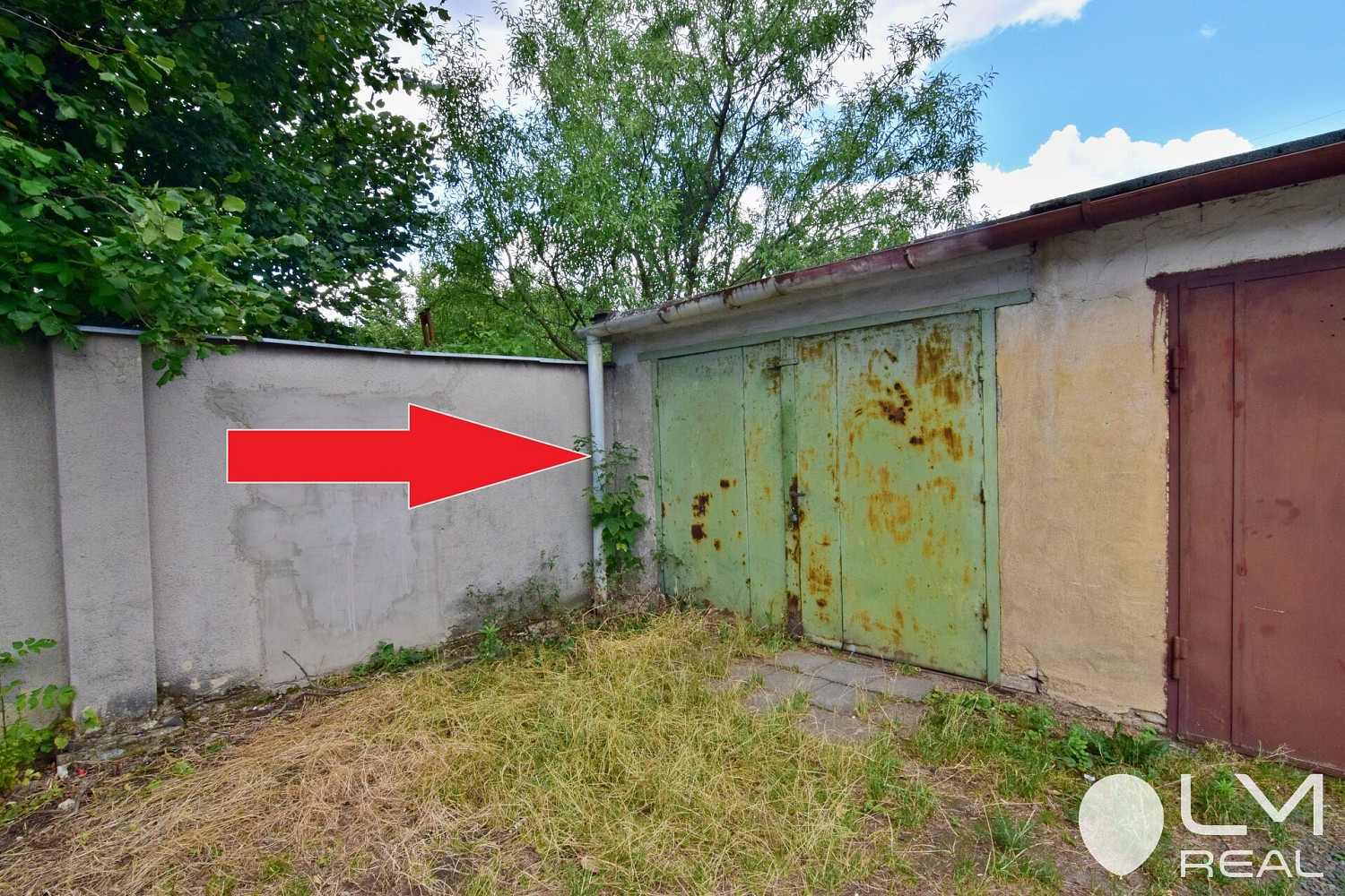Prodej zděné garáže na vlastním pozemku, 19 m2, řehořova ulice, brno - černovice