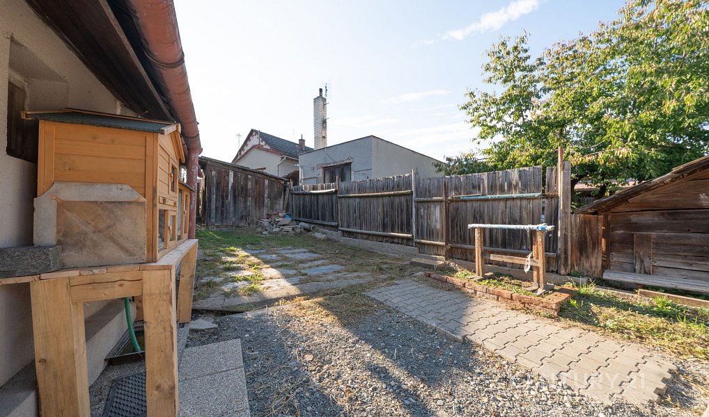 Prodej domu 92 m² s pozemkem 358 m², Laškov – náhled fotky 25