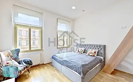 Prodej bytu 1+kk 28 m², Legerova, Praha 2 - Nové Město