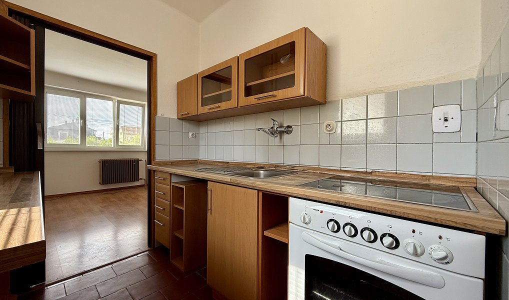 Prodej domu 100 m², Divišov – náhled fotky 18
