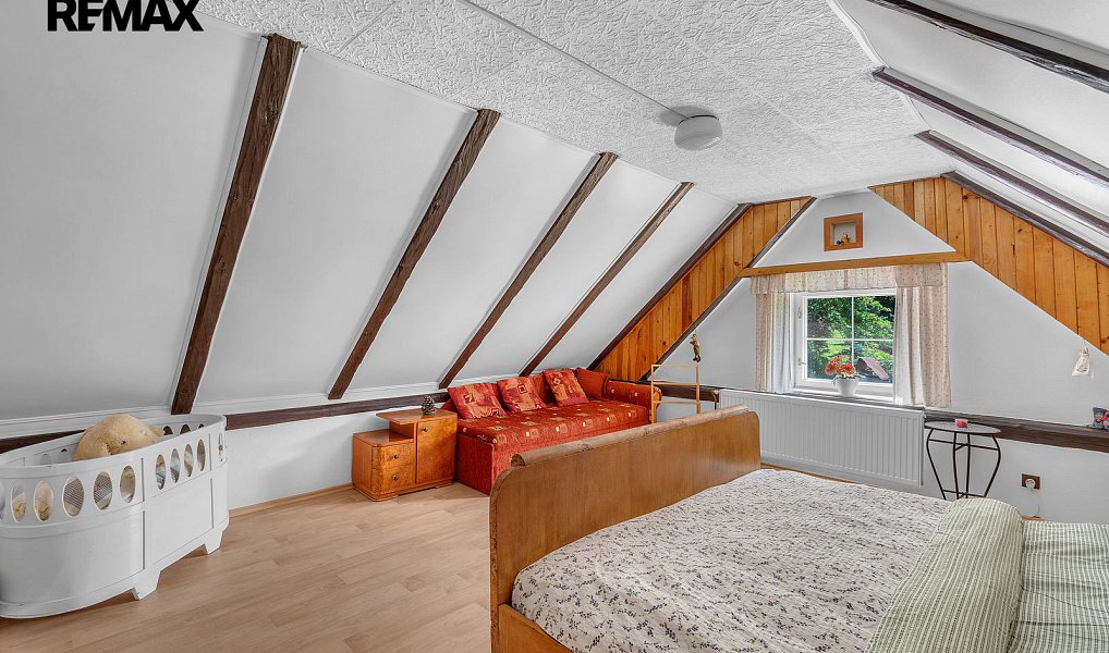 Prodej chaty/chalupy 151 m² s pozemkem 1 922 m², Dolní Dobrouč – náhled fotky 16