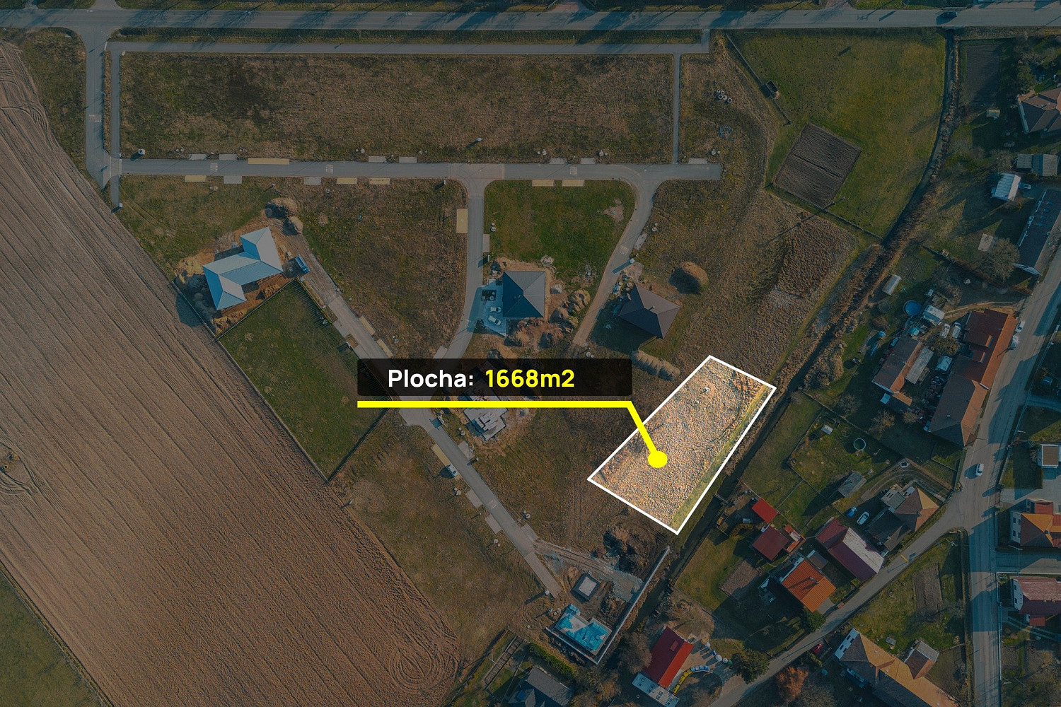 Prodej stavebního pozemku 1 668 m²
