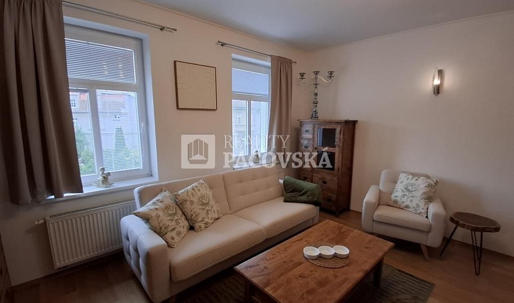 Pronájem bytu 3+1 88 m², Ústí nad Labem – náhled fotky 11