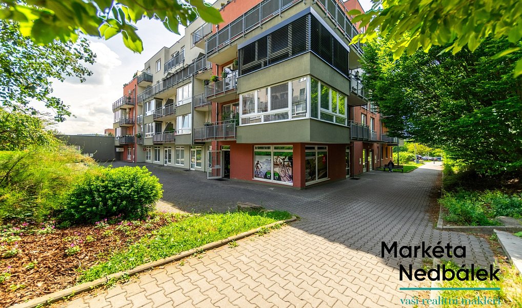 Prodej bytu 1+kk 27 m², Zlín – náhled fotky 8