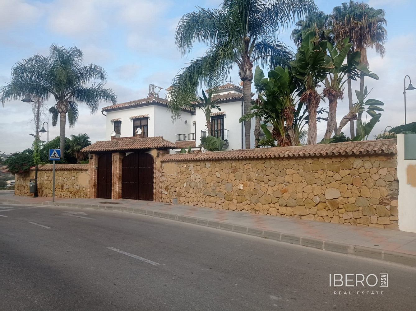 Prodej domu 431 m² s pozemkem 653 m²