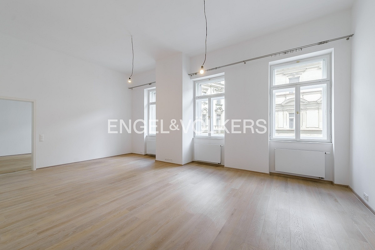Pronájem bytu 3+kk 102 m²